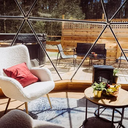 Skyview Glamping Jacuzzi , Sauna Luxussátor Ludwinow