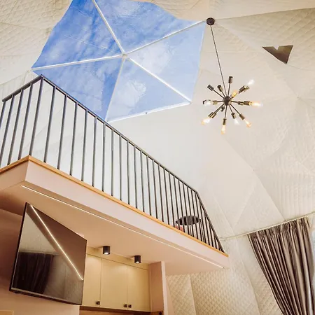 럭셔리텐트 Skyview Glamping Jacuzzi , Sauna *