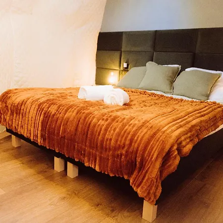Skyview Glamping Jacuzzi , Sauna Luxussátor