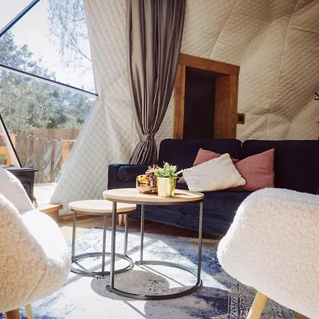 Skyview Glamping Jacuzzi , Sauna * Ludwinow